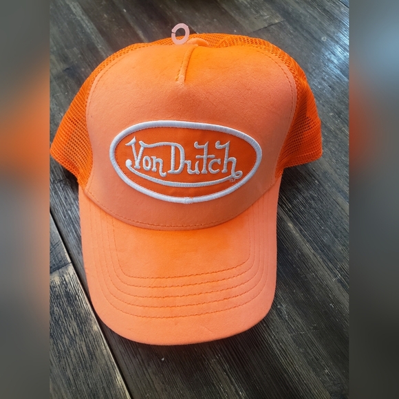 Von Dutch Orange Velvet Trucker Hat - Picture 4 of 12